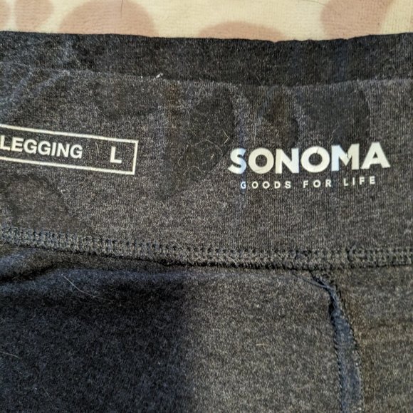 Floral Leggings - Picture 3 of 3